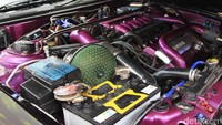 Mesin asli Galant dibongkar diganti dengan VR-4 twin turbo Jepang. Foto: Khairul Imam Ghozali