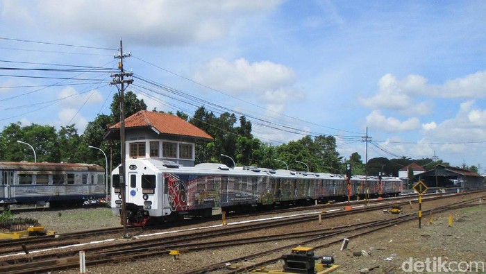 Merokok Di Kereta Api Oknum Tni Diturunkan Paksa Di Stasiun