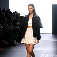 Ardistia Nerw York di Plaza Indonesia Lt.8 jakarta. Plaza Indonesia Fashion Week 2017. [Foto: Mohammad Abduh/Wolipop]