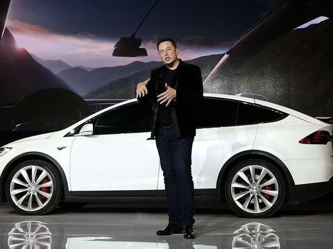 Perusahaannya Krisis, Elon Musk Rela Tidur di Pabrik
