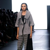Ardistia Nerw York di Plaza Indonesia Lt.8 jakarta. Plaza Indonesia Fashion Week 2017. [Foto: Mohammad Abduh/Wolipop]