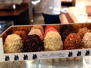Bakery dengan Andalan Meringue Aneka Topping Ini Digemari Warga New York
