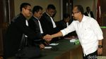 Andi Taufan Tiro Dituntut 13 Tahun Penjara
