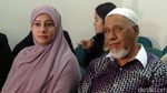 Kenakan Hjiab Ungu, Putri Aisyah Siap Menjanda?
