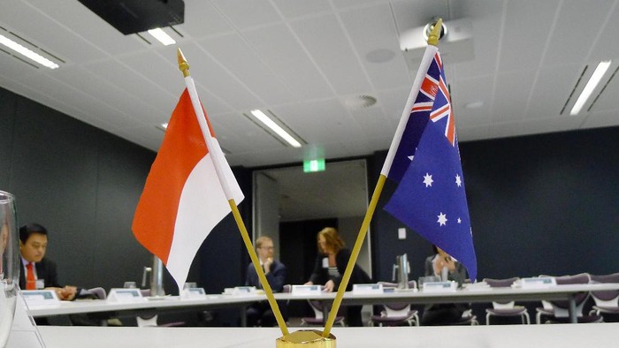Indonesia Punya MK, Bagaimana dengan Australia?