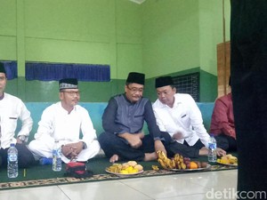 Didampingi Nusron, Djarot Hadiri Pengajian Golkar Pesanggrahan