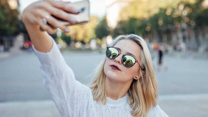 Ilustrasi Selfie. Foto: Thinkstock Ilustrasi Selfie. Foto: Thinkstock