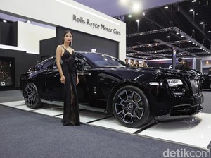 Pesona Miss Thailand dan Si Anak Nakal Rolls-Royce