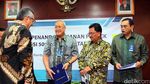 PLN Bangun Transmisi di Jalur Utara Jawa