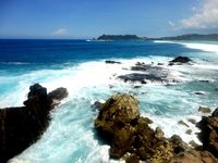 Air Terjun Laut, Fenomena Unik dari Lombok