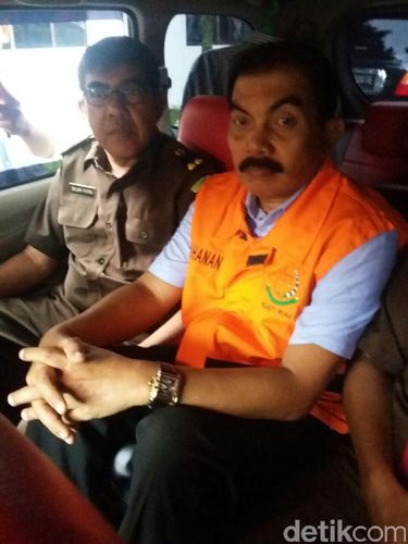  eks Kadis PU Pemkab Rokan Hilir (Rohil), Ibas Kasri ditahan