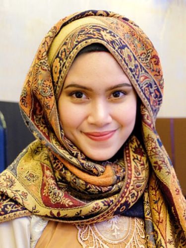 Warna warni Gaya 5 Peserta Sunsilk Hijab Hunt 2020 dengan Warna warni Gaya 5 Peserta Sunsilk Hijab Hunt 2020 dengan