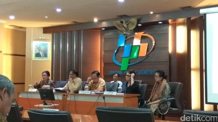 Tarif Listrik, Jengkol, Hingga Bawang Merah Masih Sumbang Inflasi