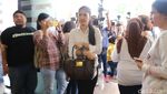 Adik Julia Perez Datangi Polres Jakarta Selatan