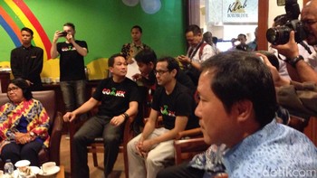 Kolaborasi ini menggambarkan komitmen jangka panjang kami baik dari Go-Jek dan Blue Bird untuk selalu berinovasi dalam memberikan layanan terbaik ke masyarakat dan membantu kesejahteraan mitra driver, ujar CEO Go-Jek Indonesia, Nadiem Makarim. (Foto: detikINET/Agus Tri Haryanto)