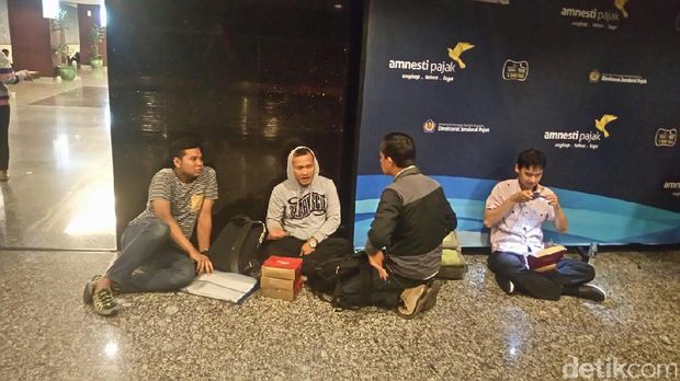 Suasana Kantor Pajak