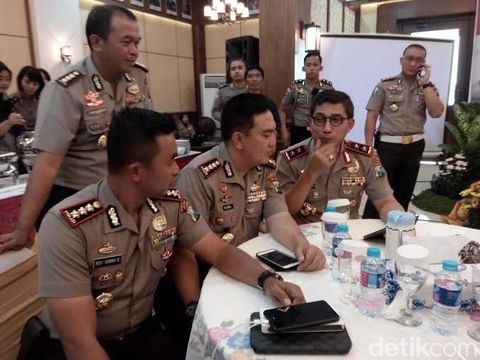 Petinggi polisi hadiri Pergub tentang angkutan sewa khusus