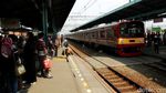 1 April, Sebagian KRL Bekasi-Kota Dialihkan Lewat Senen