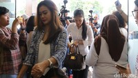 Pihak Jupe memang pernah mengatakan ingin mencabut pelaporan atas Nikita Mirzani. Foto: Hanif/detikHOT