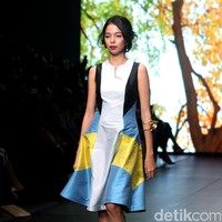 Yosep Sinudarsono mengangkat tema EDEN di Plaza Indonesia Fashion Week 2017. Jakarta. Plaza Indonesia. [Foto: Mohammad Abduh/Wolipop]