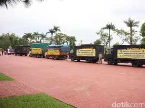 Polda Sumut Kirim Mi hingga Sarung ke Korban Banjir Padangsidimpuan