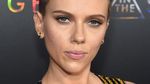 Scarlett Johansson Kaku Kayak Robot