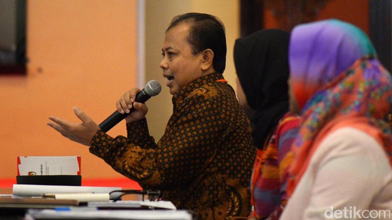 Maju Jadi Caleg, Eks Ketua KPU DKI Ungkit Isu SARA di Pilgub Maju Jadi Caleg, Eks Ketua KPU DKI Ungkit Isu SARA di Pilgub