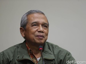 Busyro Pertanyakan Wacana Dana Haji untuk Infrastruktur