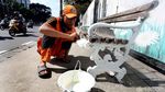 Pasukan Oranye Percantik Kursi Pedestrian