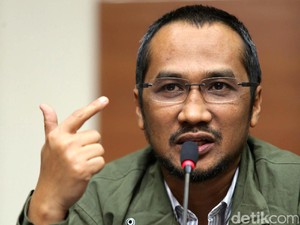 Samad Minta TGPF Kasus Teror Novel Dibentuk