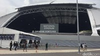 Ini penampakan area depan National Stadium Singapore, lokasi konser Coldplay. Foto: Kanti