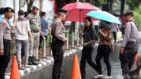Istana Negara akan menjadi titik terakhir bagi massa setelah berjalan memutari kawasan Monumen Nasional (Monas) dalam aksi 313 ini.