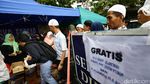 Momen Makan Bareng Massa Aksi 313