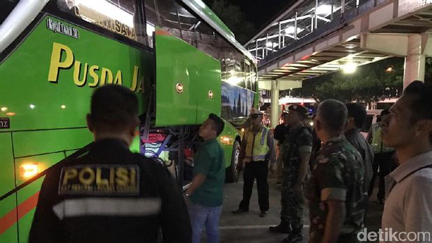 Jelang Aksi 313, Polisi Razia Penumpang di Pelabuhan Merak