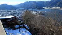 Di ujung gondola, travler akan tiba di sebuah pos pengamatan. Dari sini, pemandangan Gunung Fuji dan sekitarnya tampak jelas (Randy/detikTravel)