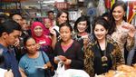 Miss Universe Salurkan Bantuan Sosial Non Tunai