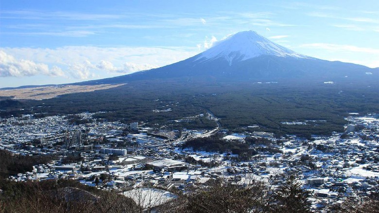 Mungkin, Inilah Pemandangan Terbaik Gunung Fuji di Jepang