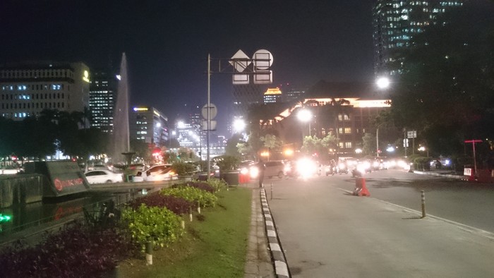 Blokade Jalan Dibuka, Kendaraan Bisa Lintasi Medan Merdeka Barat