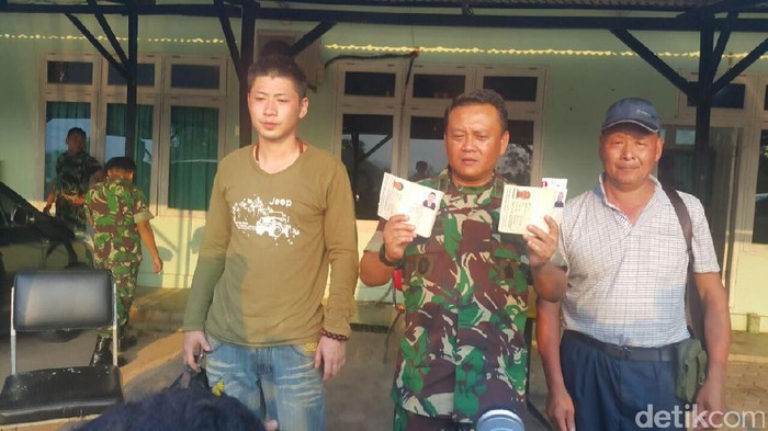 TNI Tangkap 2 WN China di Batam