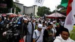 Massa Aksi 313 Tinggalkan Istiqlal Menuju Istana