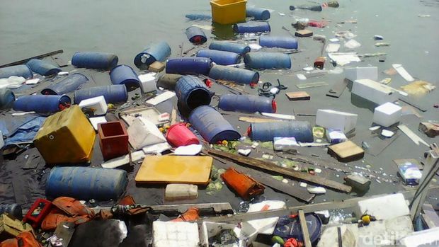 Kapal Barang Meledak di Jepara