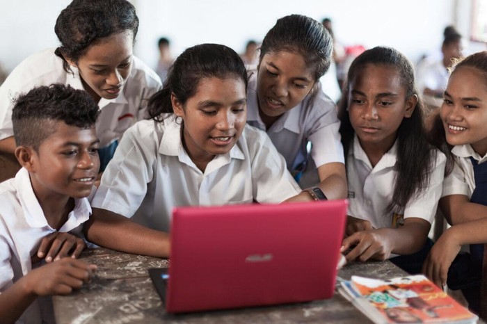 Pemerataan Akses Telekomunikasi dan Informatika