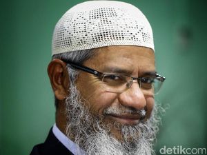 Pengacara Malaysia Diancam Dipenggal karena Mengkritik Ulama Zakir Naik