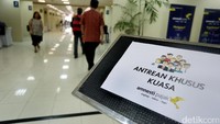 Pihak Direktorat Jenderal Pajak juga menyediakan loket untuk pemohon yang menggunakan surat kuasa.