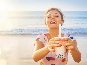 Kata Pakar, Anak Muda Antre Beli Bubble Tea Biar Dapat Pengakuan dari Lingkungannya