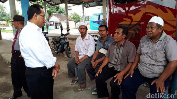 Menhub di Terminal Mandalika-Mataram