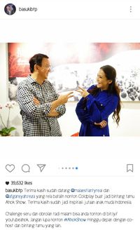 Ahok Posting Foto Bareng Maia Estianty Sambil Pose 2 Jari