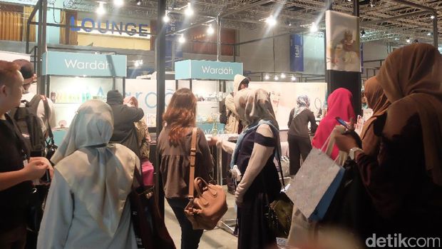 Dukung Industri Fashion, Wardah Kembali Eksis di Pekan Mode Internasional