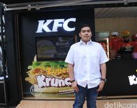 Mystery Box Meriahkan Kehadiran Zinger Burger 'Zuper Krunch' KFC