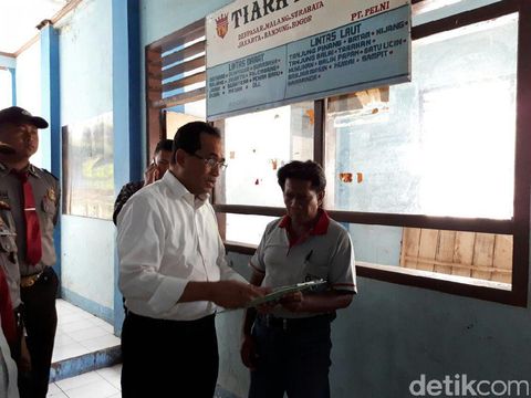 Menhub di Terminal Mandalika-Mataram